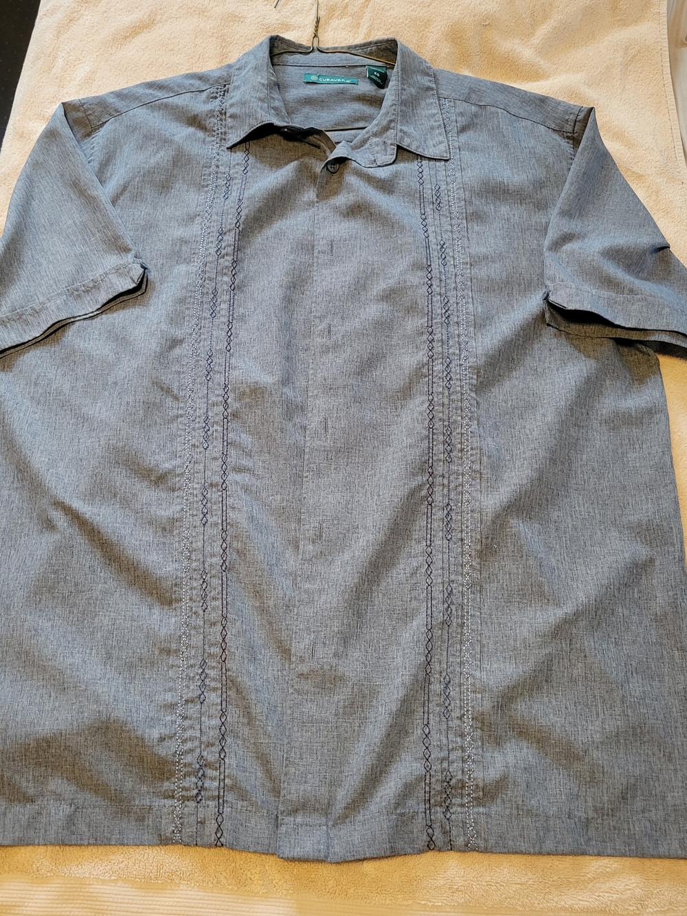 Men’s Stylish Cubavera Short Sleeve Shirt, Extremely Confortable